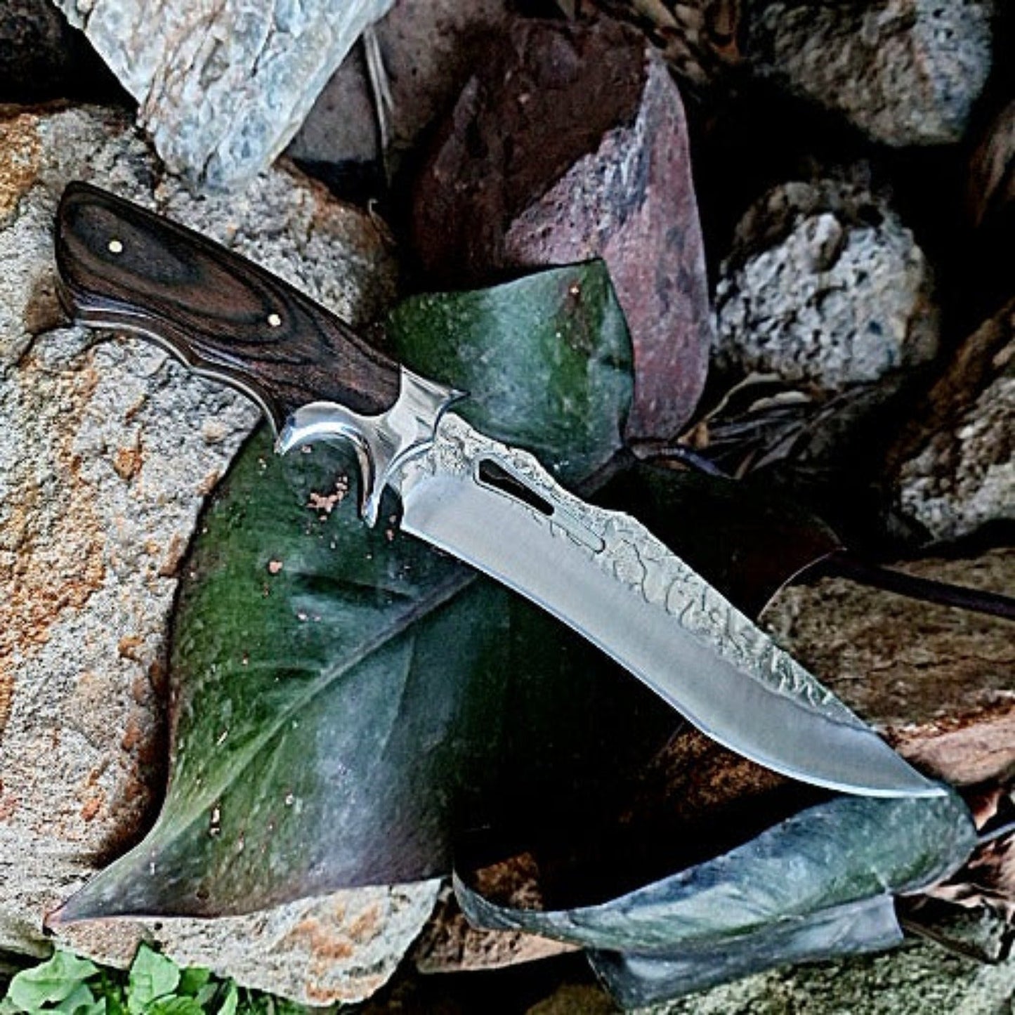 Cuțitul Bowie, 32 cm