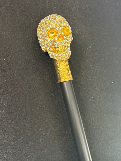 Baston cu Sabie, Cap de Mort Cu Pietre, (Lama Ascunsa)